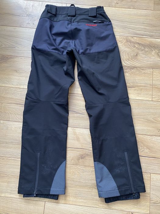 MAMMUT -pantaloni soft tech, stare foarte buna, barbati , marimea 46