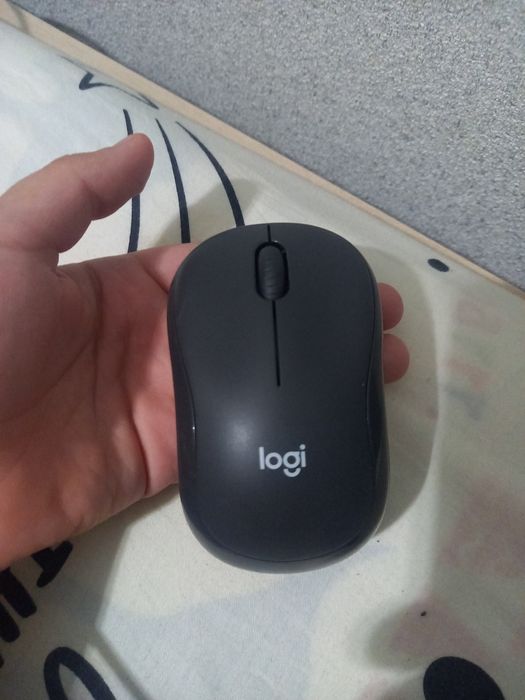 Мышка Logitech :)