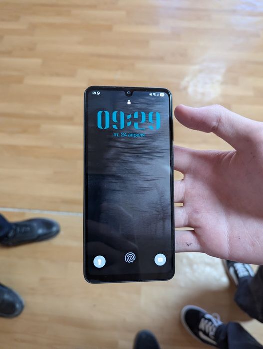 Samsung a33 5g  7/10