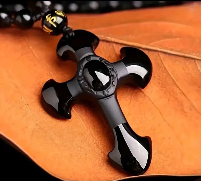 Интересные украшения и аксессуары