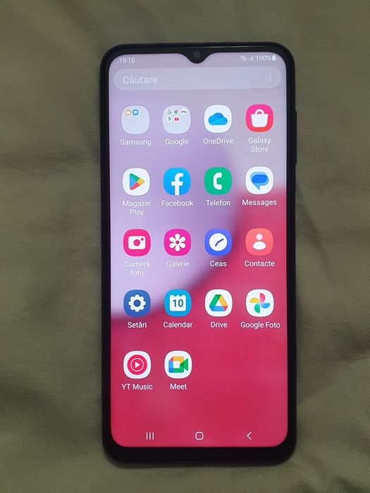 Tel. Samsung A13.