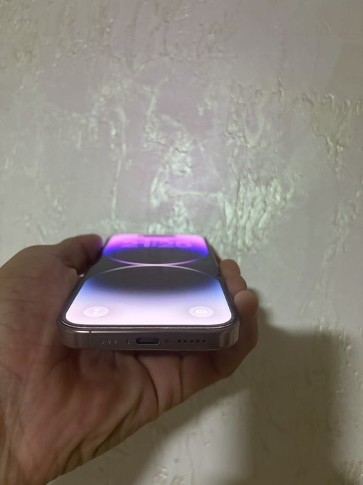 Айфон 16 про в идеальном состояний