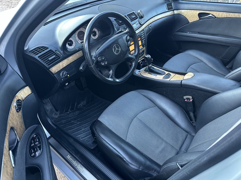 Mercedes E220 Avangarde Automat/Diesel/An 2009/Facelift 170 cp/