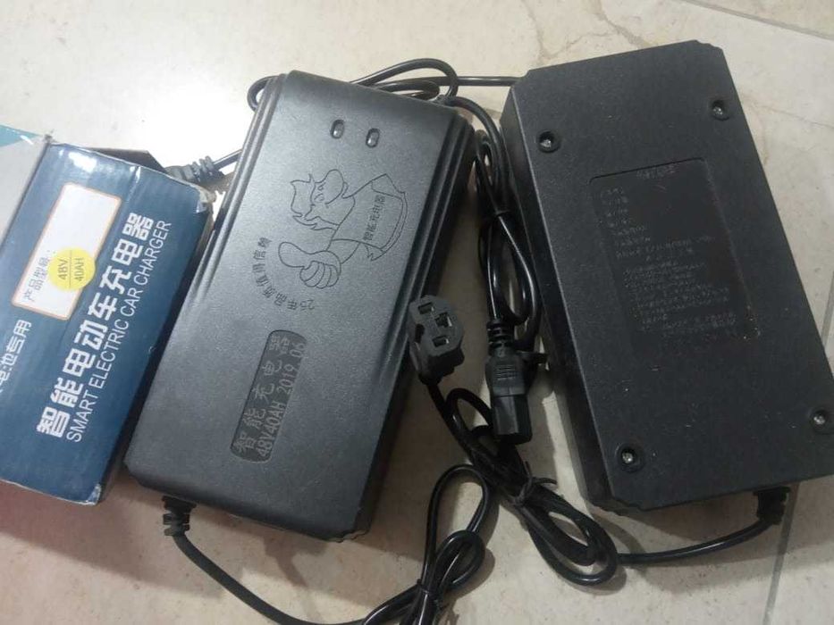 для электро-скутеров мотороллеров мопедов зарядка 48v 40AH