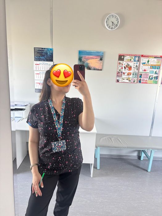 Медицинская форма сатылады.