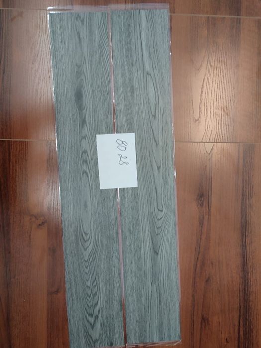 Самоклеющиеся напольные покрытия