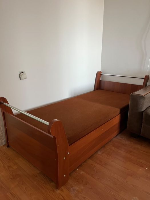 Детский кровать состояние отличние,