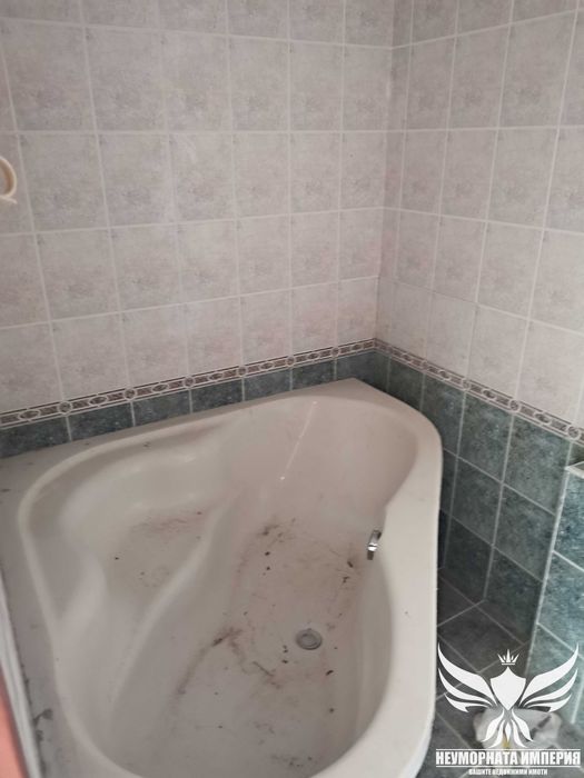 Продава се Хотел в с. Нареченски бани, Област Пловдив - 3557 кв.м за 155 €/кв.м - Снимка #17