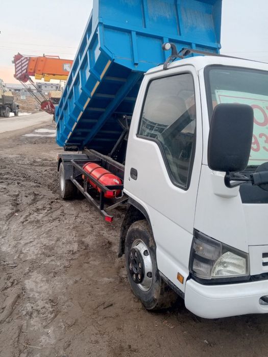 Isuzi samadval sotiladi