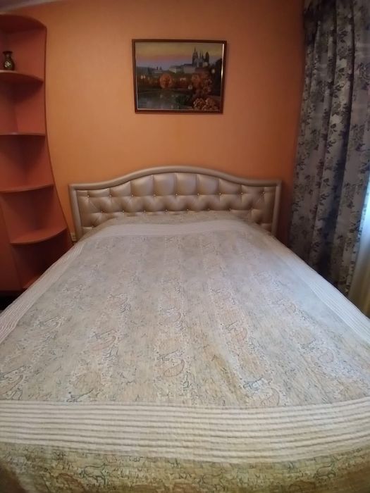 Продаю квартиру 4 комнатную