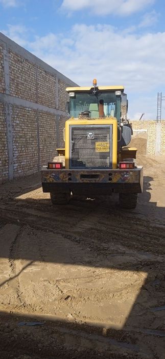 Pagruzchik XCMG 1.8 sotiladi
