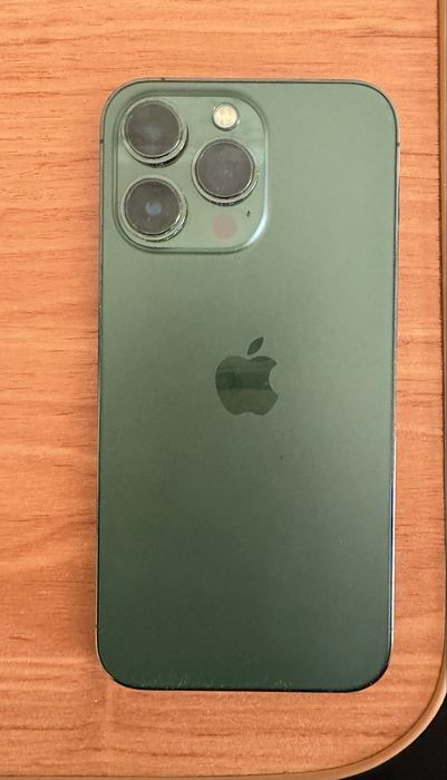 iPhone 13 Pro 128 GB | Alpine Green | $380