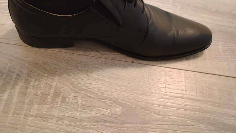 Pantofi bărbați pentru costum