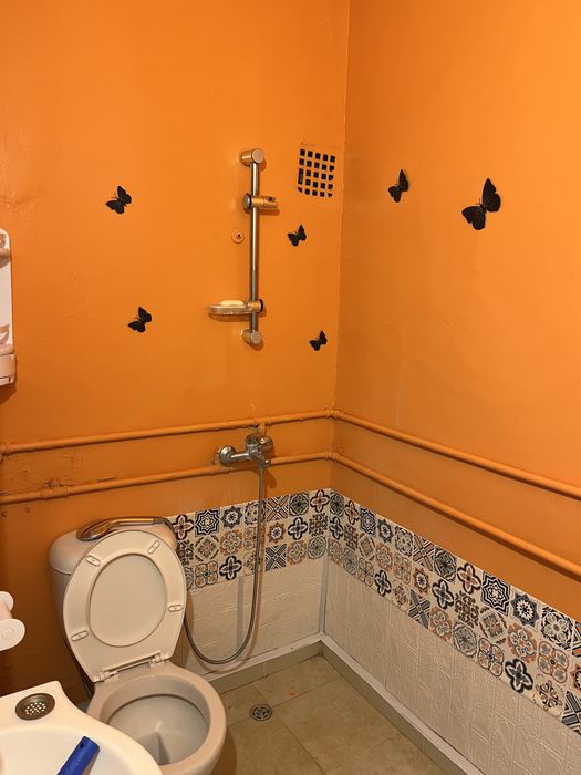 Дава се под наем Двустаен апартамент в Пловдив, Гагарин - 62 кв.м за 255 € - Снимка #2