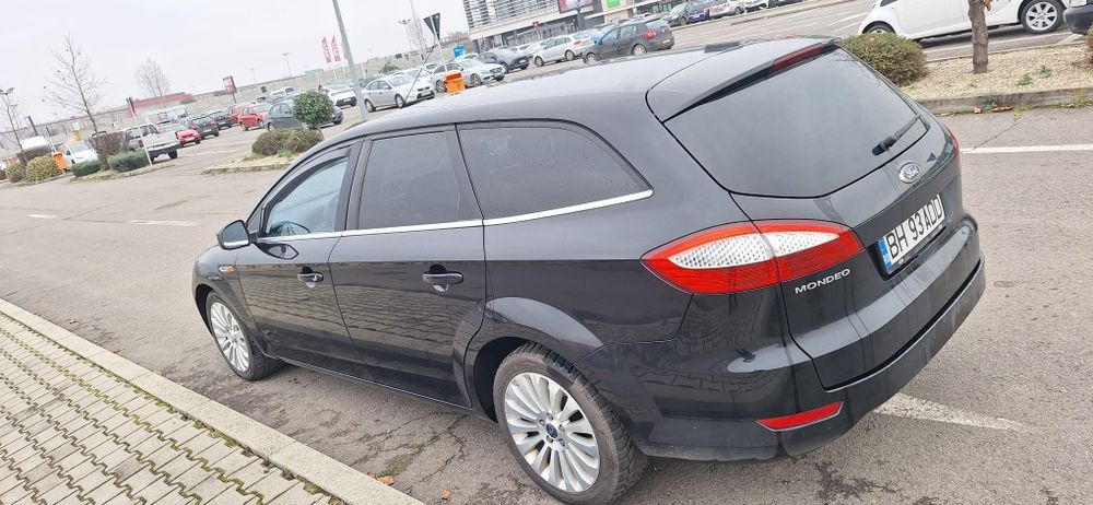 Ford Mondeo,an 2007,2 litri diesel,dublu climatronic,încalzire scaune,