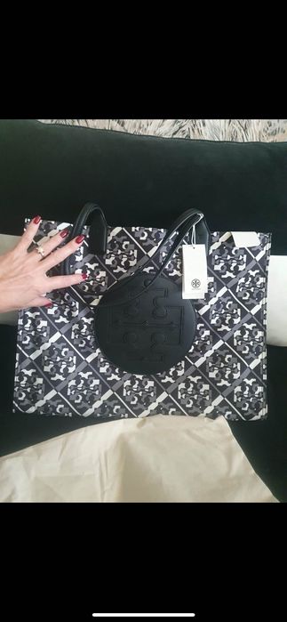 Дамска чанта на Tory Burch