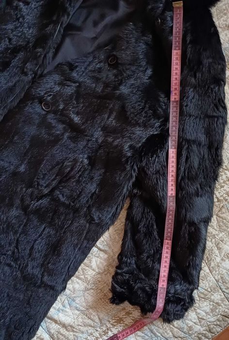 Haina blana de iepure cu gluga