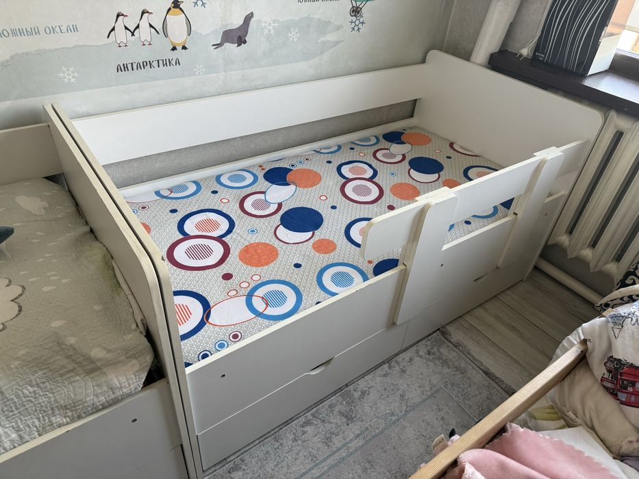 Детская кровать, 2-шт