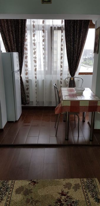 Garsoniera de închiriat!