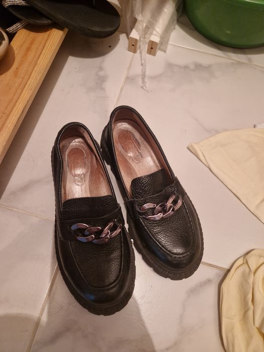 Лоферы для девочки 34 размер