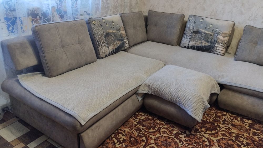 Продам диван в хорошем состоянии