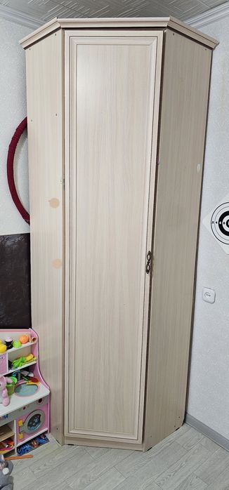 Угловой шкаф | Вместительный | Недорого
Продам угловой шкаф в хорошем