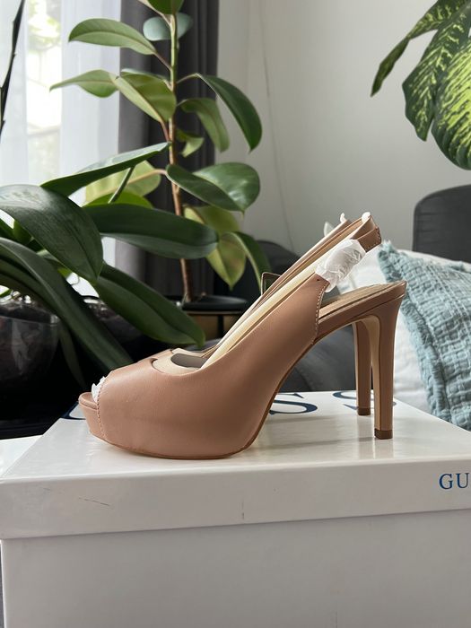 Сандали, официални Guess 38