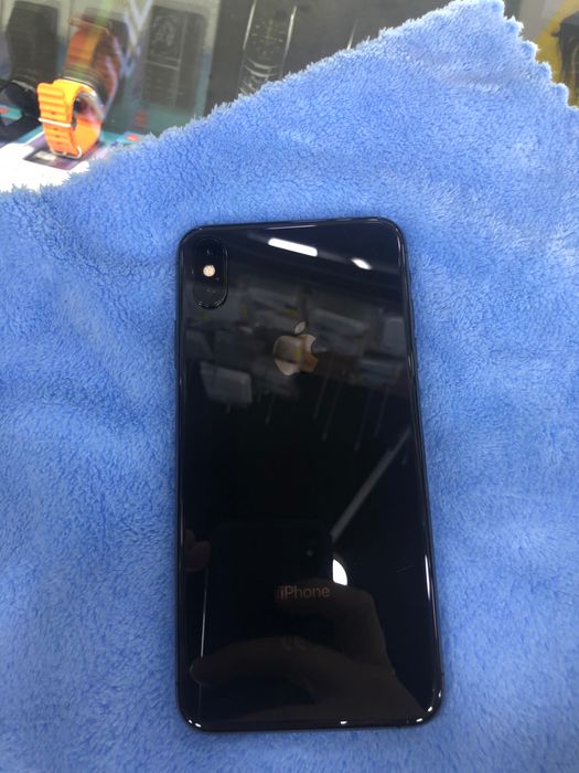 iPhone XS Max sotiladi