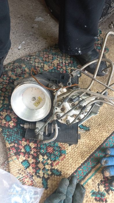 Паук на ауди 2.3