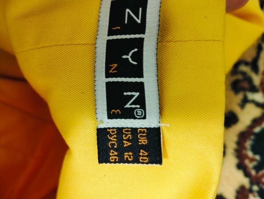 Юбки женские  продам