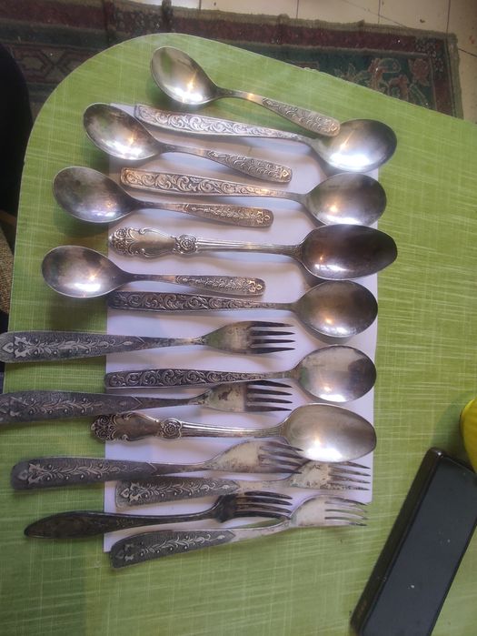 Продам мельхиор ложки вилки