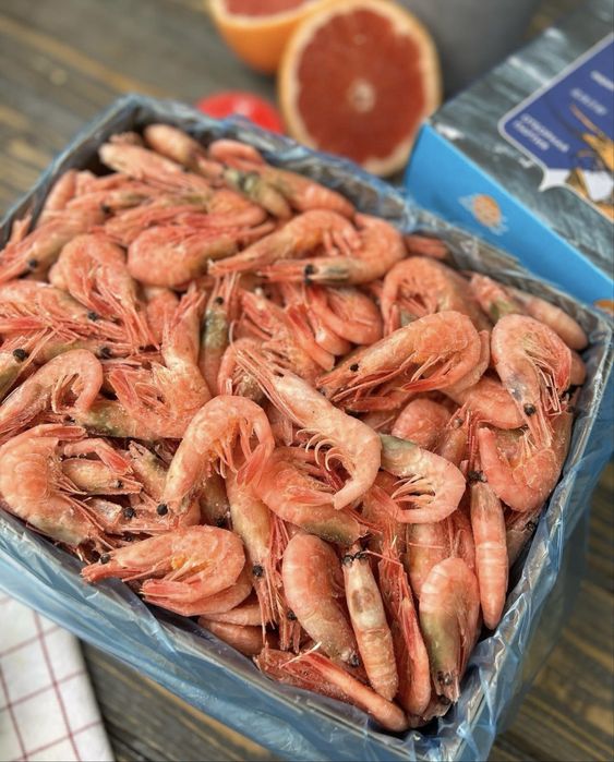 Живые раки,клешни краба,камчатский краб,креветки