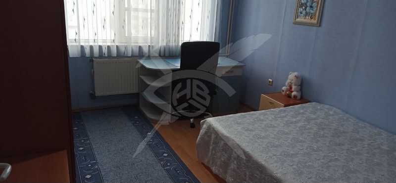Дава се под наем Четиристаен апартамент в Варна, Погреби - 94 кв.м за 600 € - Снимка #2