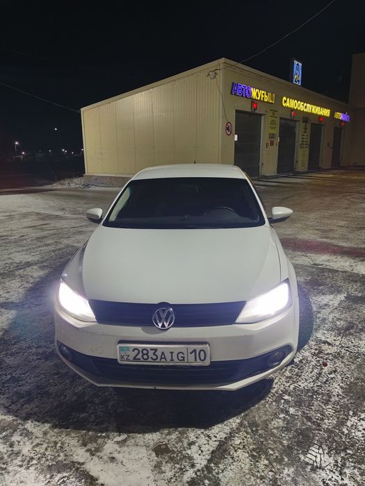 Фольксваген джетта 2014года