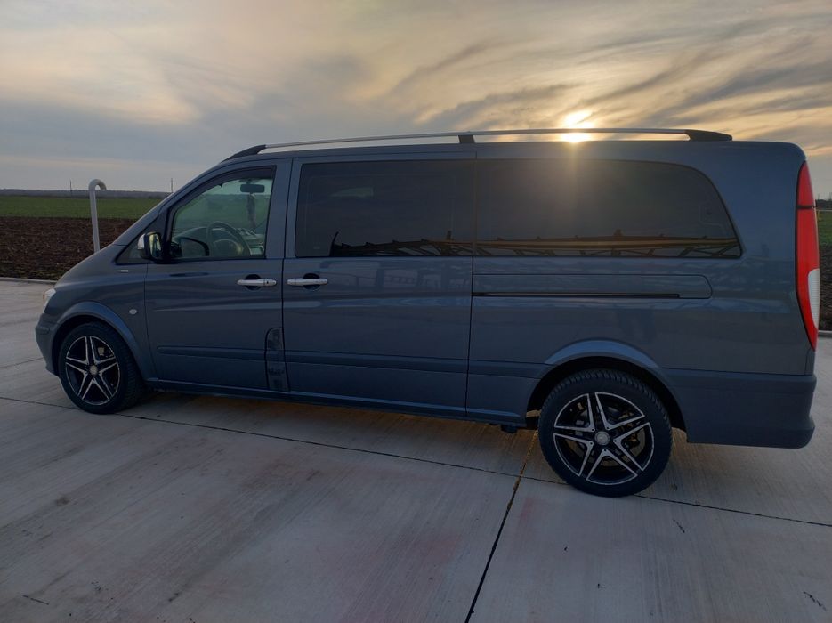 Vând Mercedes Vito  8+1 Extra long