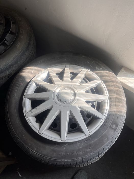 Продам диски и шины 195/65/15