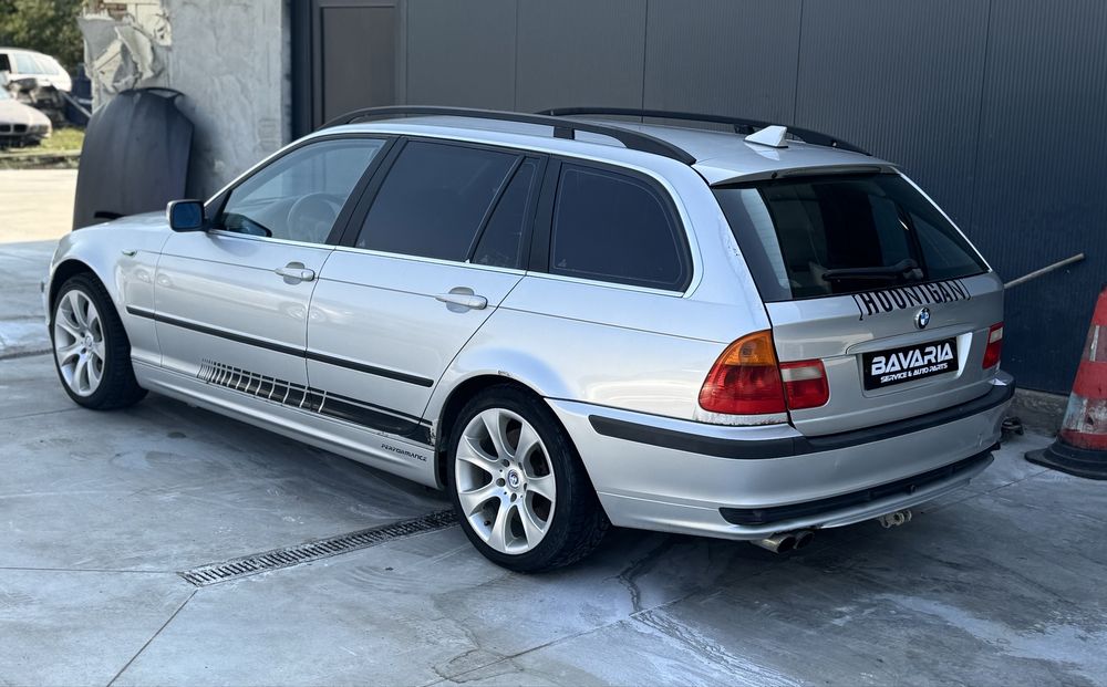 BMW E46 Touring 330XI  НА ЧАСТИ