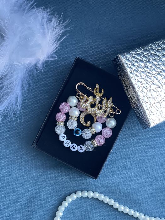 Именная булавка