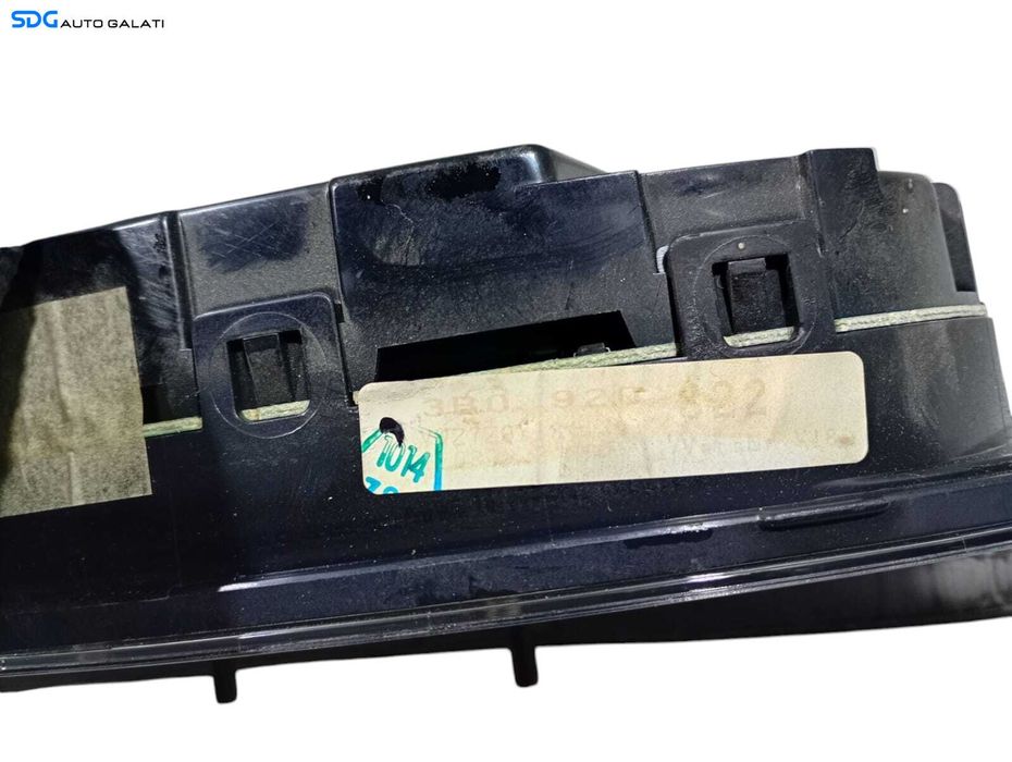 Ceas Ceasuri Cluster Instrumente Bord Volkswagen Passat B5 1.8 Benzina 1997 - 2001 Cod 3B0920822 [LC0608] [LC0610]