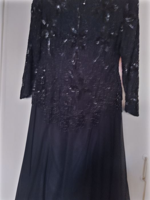 Вечернее платье черное