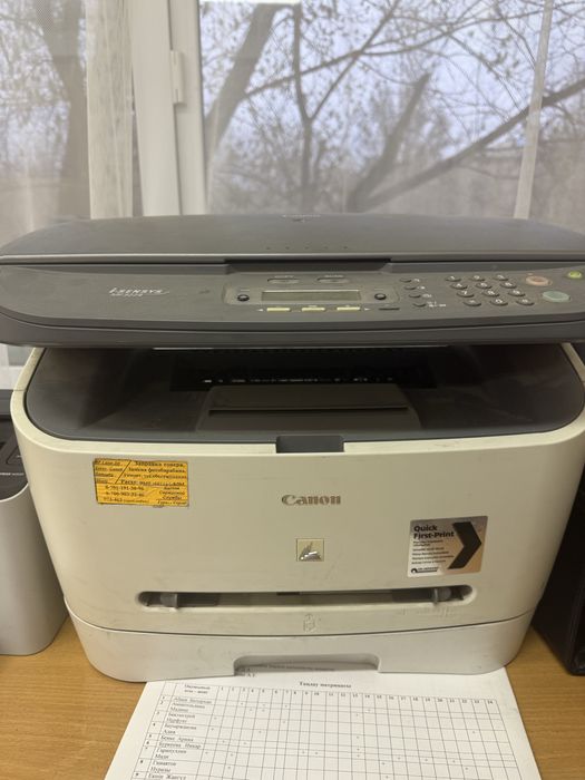 Продаю принтер не в рабочим состиний