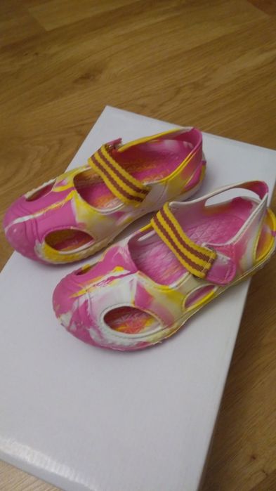 Sandale din spuma tip CROCS, fete, nr. 29 - UTILIZATE