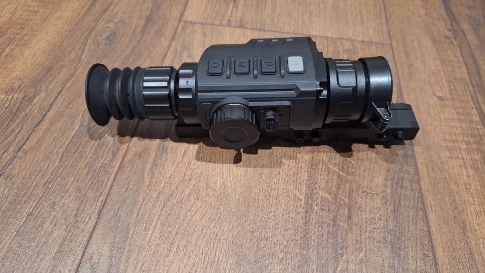 Продавам термален прицел Iray Geni GL35R