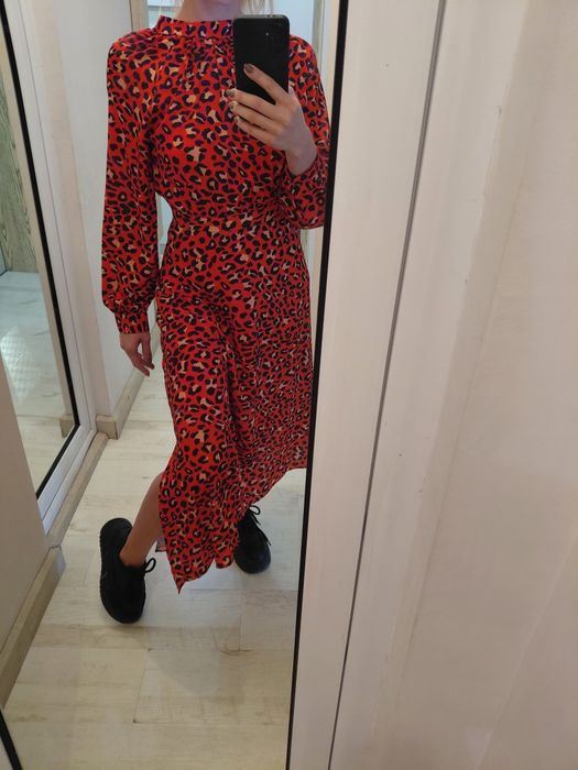 Дамски рокли С/М