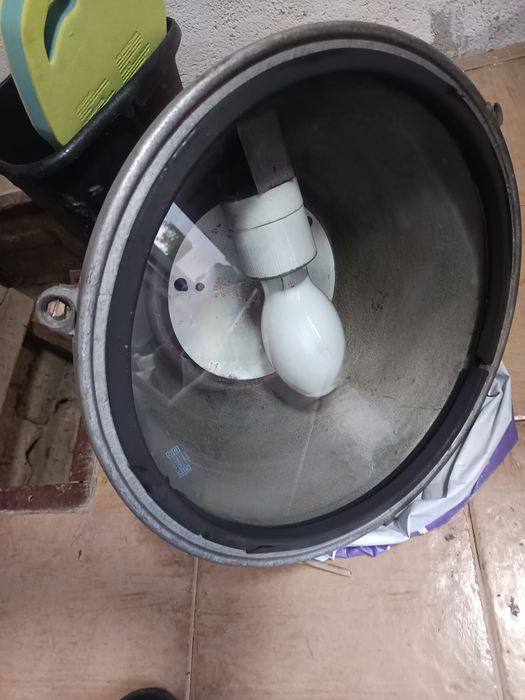 Lampa industriala Elba Mediaș în stare foarte bună 250 kw