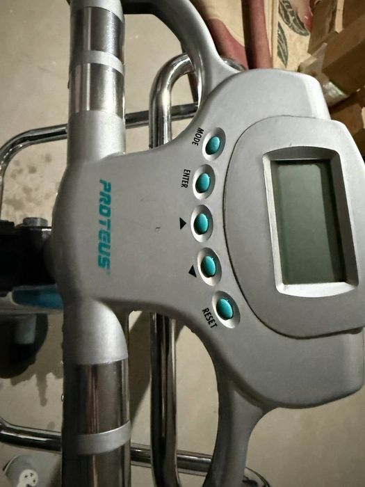 Велотренажер сотилади