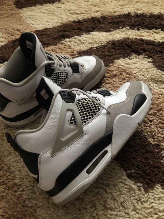 Jordan 4 Military Black