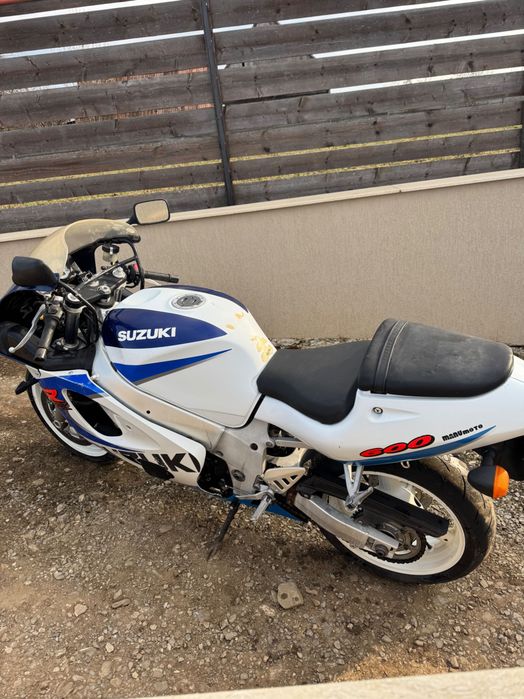 Motor bicigleta  Gsxr srad