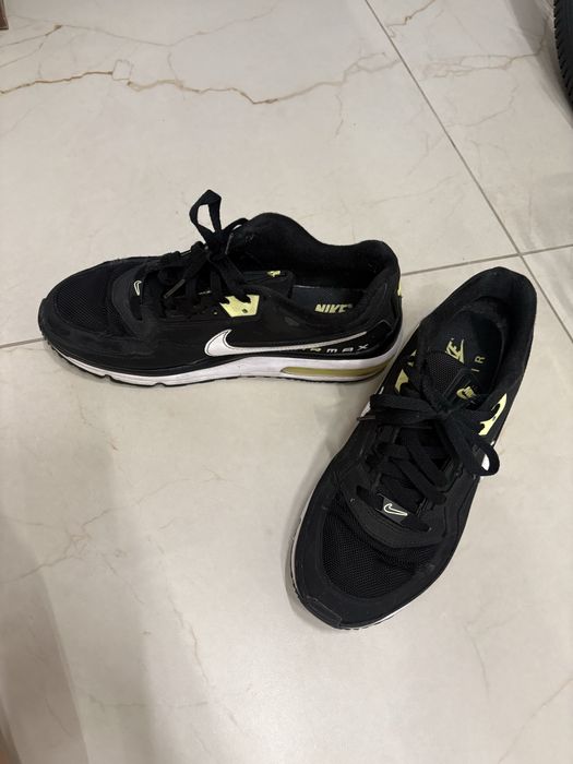 Кроссовки nike air max
