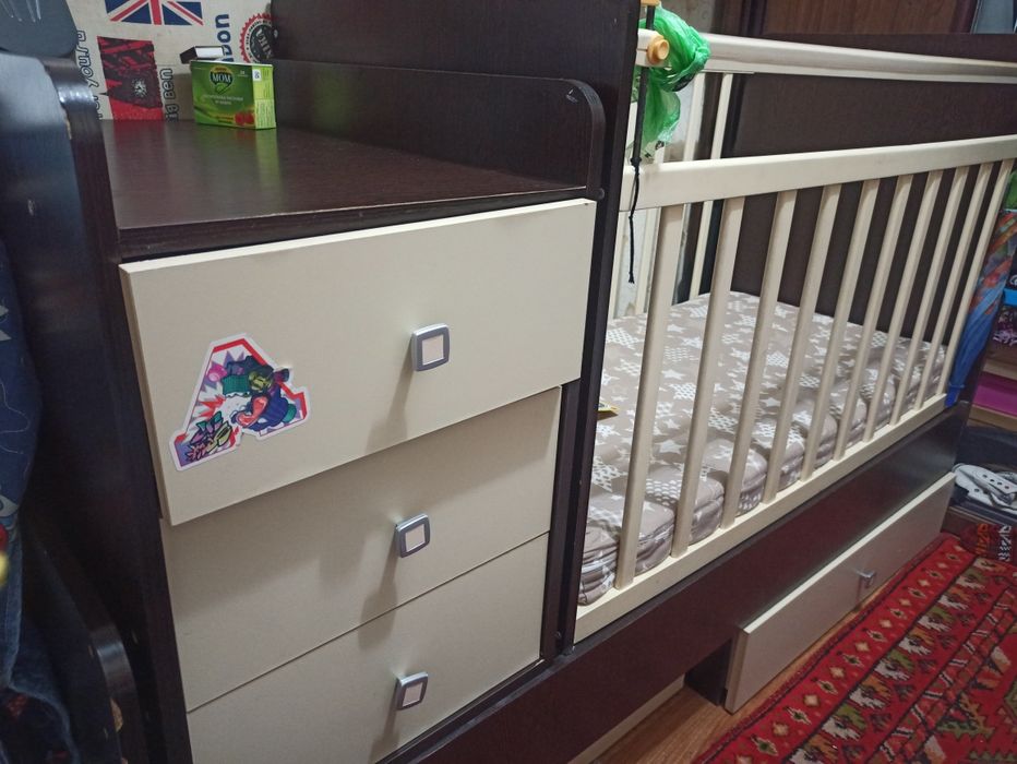 СРОЧНО ПРОДАМ!Детская кроватка